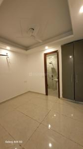 Bedroom Image of 720 Sq.ft 2 BHK Apartment / Flat for rent in Chhattarpur New Delhi for Rs. 25000