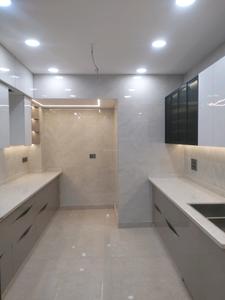 Kitchen Image of 1050 Sq.ft 3 BHK Apartment / Flat for sale in Shalimar Bagh New Delhi for Rs. 16500000
