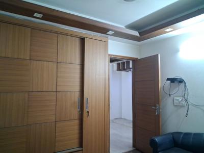 Bedroom Image of 1530 Sq.ft 3 BHK Builder Floor for sale in Paschim Vihar New Delhi for Rs. 23500000