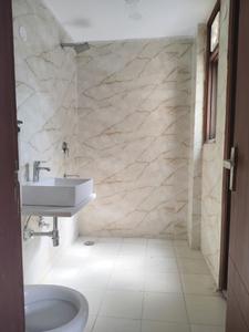 Common Bathroom Image of 1500 Sq.ft 3 BHK Apartment / Flat for rent in Said-Ul-Ajaib New Delhi for Rs. 44000