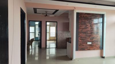 Living Room Image of 1349 Sq.ft 3 BHK Apartment / Flat for rent in Gardenia Glory, Sector 46 Noida for Rs. 36500