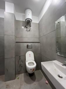 Bathroom Image of 800 Sq.ft 1 BHK Builder Floor for rent in Sector 23A Gurgaon for Rs. 20000