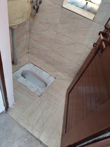Bathroom Image of 1200 Sq.ft 2 BHK Apartment / Flat for sale in Munirka New Delhi for Rs. 27500000