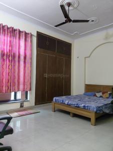 Bedroom Image of 1600 Sq.ft 2 BHK Builder Floor for rent in Sector 50 Noida for Rs. 35000