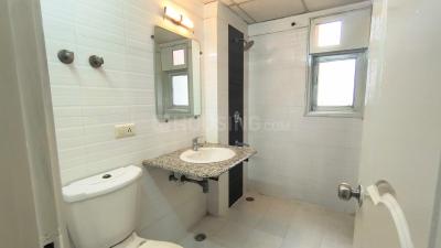 Bathroom Image of 1685 Sq.ft 3 BHK Apartment / Flat for sale in Exotica Eastern Court, Crossings Republik Ghaziabad for Rs. 11900000