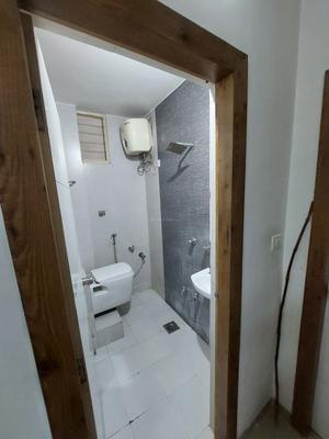 Bathroom Image of 1485 Sq.ft 3 BHK Apartment / Flat for sale in Arjun Exotica, Ghatlodiya Ahmedabad for Rs. 9000000