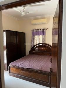 Bedroom Image of 2000 Sq.ft 5 BHK Duplex for rent in DDA B4, Vasant Kunj New Delhi for Rs. 125000