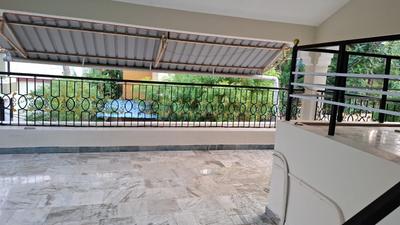 Balcony Image of 1400 Sq.ft 2 BHK Builder Floor for rent in Kailasapuram Tiruchirappalli for Rs. 15000