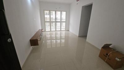 Living Room Image of 1100 Sq.ft 2 BHK Apartment / Flat for rent in Goel Ganga Altus, Kharadi Pune for Rs. 35000