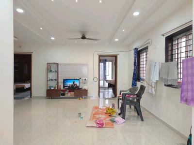 Living Room Image of 1250 Sq.ft 2 BHK Apartment / Flat for rent in Gachibowli Hyderabad for Rs. 33000