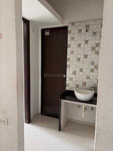 Kitchen Image of 650 Sq.ft 1 BHK Apartment / Flat for rent in Green Wood, Manjari Budruk Pune for Rs. 16000