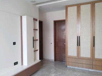 Bedroom Image of 1700 Sq.ft 3 BHK Builder Floor for sale in Pitampura New Delhi for Rs. 41000000