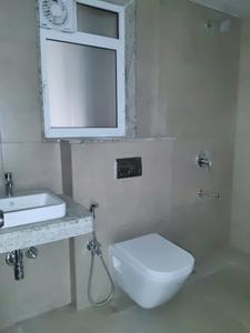 Common Bathroom Image of 850 Sq.ft 2.5 BHK Apartment / Flat for rent in Runwal Sanctuary, Mulund West Mumbai for Rs. 65000