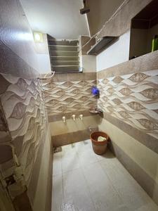 Bathroom Image of 880 Sq.ft 1 BHK Builder Floor for rent in Sector 3 Gandhinagar for Rs. 20000