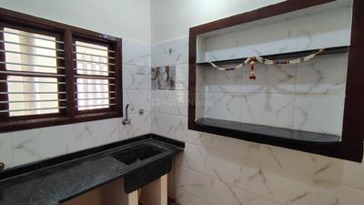 Kitchen Image of 1300 Sq.ft 1 BHK Builder Floor for rent in Indra Nagara Hassan for Rs. 6500