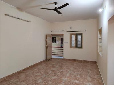 Bedroom Image of 950 Sq.ft 2 BHK Independent House for rent in Banaswadi Bengaluru for Rs. 37000