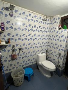 Bathroom Image of 1000 Sq.ft 2 BHK Builder Floor for sale in Majra Dehradun for Rs. 4200000
