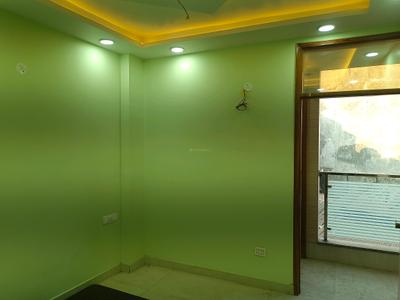 Bedroom Image of 1080 Sq.ft 3 BHK Builder Floor for sale in Anand Parbat New Delhi for Rs. 13000000