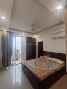 Bedroom Image of 1525 Sq.ft 3 BHK Apartment / Flat for rent in Amrapali Empire, Crossings Republik Ghaziabad for Rs. 20000