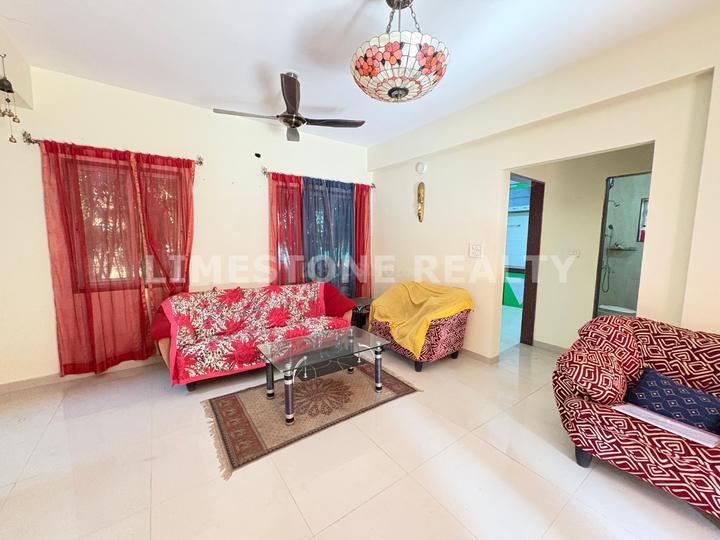 Bastora Main Image 1