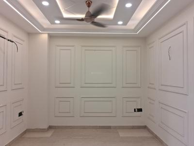 Living Room Image of 1800 Sq.ft 3 BHK Builder Floor for sale in Paschim Vihar New Delhi for Rs. 40000000
