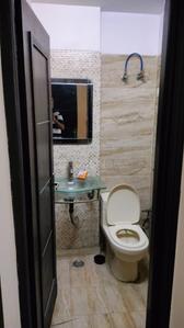 Bathroom Image of 850 Sq.ft 2 BHK Independent House for rent in Vaishali Ghaziabad for Rs. 21500