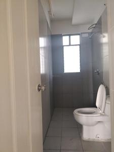 Common Bathroom Image of 972 Sq.ft 2 BHK Apartment / Flat for rent in Nanded Asawari, Nanded Pune for Rs. 23000