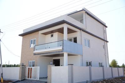 Villas for Sale in Thumukunta, Hyderabad 2+ Independent Villas