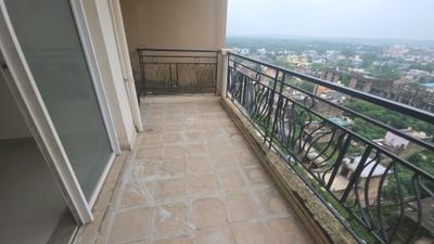 Image of 1940 Sq.ft 3 BHK Apartment / Flat for sale in DLF Express Greens, Manesar, Gurgaon for Rs. 16000000