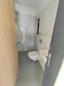 Bathroom Image of 1100 Sq.ft 3 BHK Apartment / Flat for sale in Sarthak Amrut Tara, Andheri West Mumbai for Rs. 36000000