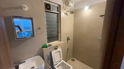 Bathroom Image of 500 Sq.ft 1 BHK Apartment / Flat for rent in Poddar Spraha Diamond, Chembur Mumbai for Rs. 52000