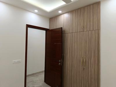 Bedroom Image of 1125 Sq.ft 3 BHK Builder Floor for sale in RWA Saket Block J, Saket New Delhi for Rs. 37500000