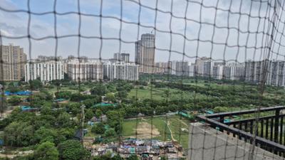 Image of 1600 Sq.ft 3 BHK Apartment / Flat for rent in Sethi Max Royal, Sector 76, Noida for Rs. 34000