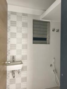 Common Bathroom Image of 667 Sq.ft 1 BHK Apartment / Flat for sale in Kalyan East Kalyan for Rs. 4000000