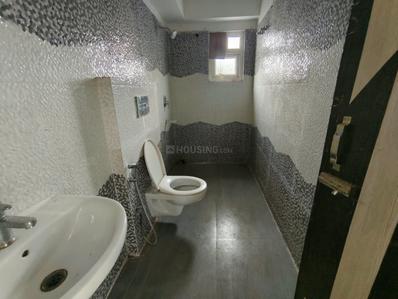 Bathroom Image of 1992 Sq.ft 3 BHK Apartment / Flat for sale in Kalighat Kolkata for Rs. 21000000