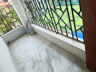 Balcony Image of 835 Sq.ft 2 BHK Apartment / Flat for sale in Mukundapur Kolkata for Rs. 2650000