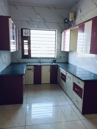 H NO DB 25 SECTOR 39 SUNCITY ROHTAK Kitchen 1