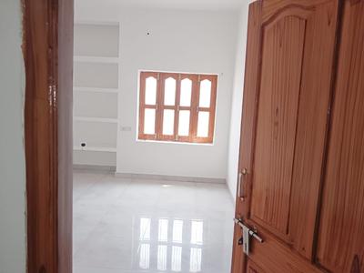 Bedroom Image of 1500 Sq.ft 2 BHK Builder Floor for rent in Navratan Hatta Purnea for Rs. 12000