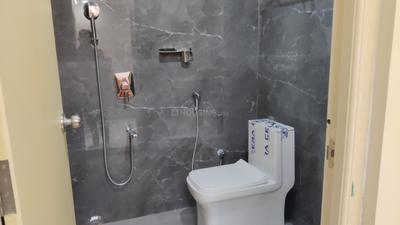 Bathroom Image of 650 Sq.ft 1 BHK Apartment / Flat for rent in Brookefield Bengaluru for Rs. 33000
