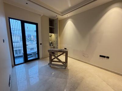 Bedroom Image of 1800 Sq.ft 3 BHK Builder Floor for rent in Swaraj Homes RWA Hauz Khas Block C 1, Safdarjung Development Area New Delhi for Rs. 200000
