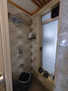 Bathroom Image of 900 Sq.ft 2 BHK Apartment / Flat for sale in Solitaire Heights, Malad West Mumbai for Rs. 18500000