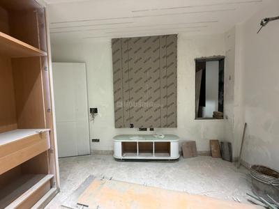 Bedroom Image of 2077 Sq.ft 4 BHK Builder Floor for sale in Model Town New Delhi for Rs. 36000000