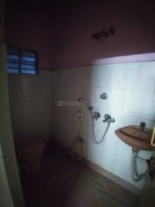 Bathroom Image of 1200 Sq.ft 2 BHK Builder Floor for rent in Bardhaman University Bardhaman for Rs. 12000