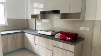 Kitchen Image of 1629 Sq.ft 3 BHK Apartment / Flat for rent in Smartworld Orchard, Sector 61 Gurgaon for Rs. 62000