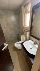 Bathroom Image of 2330 Sq.ft 4 BHK Apartment / Flat for rent in Casagrand Utopia, Manapakkam Chennai for Rs. 62000