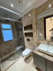 Bathroom Image of 3000 Sq.ft 4 BHK Builder Floor for sale in Saket New Delhi for Rs. 90000000