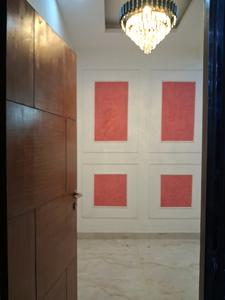 Main Entrance Image of 1350 Sq.ft 3 BHK Apartment / Flat for sale in Sector 73 Noida for Rs. 4991000