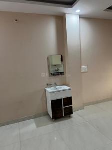 Bedroom Image of 1500 Sq.ft 2 BHK Builder Floor for rent in Laxman Chowk Dehradun for Rs. 22000