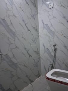 Common Bathroom Image of 1550 Sq.ft 3 BHK Apartment / Flat for sale in Sector 104 Noida for Rs. 7000000