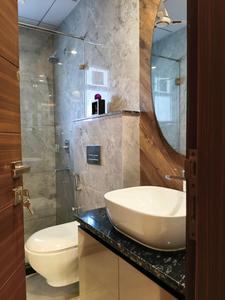 Common Bathroom Image of 1600 Sq.ft 3 BHK Builder Floor for rent in Trehan Luxury Floors 71, Sector 71 Gurgaon for Rs. 46000